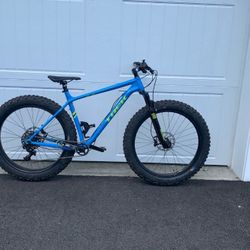 Sports & Outdoors - Bikes & Cycling