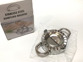 Dumpling Brand New Stainless Steel Dumpling Maker / Pierogi Press (7.5 cm / Standard Gold Size)