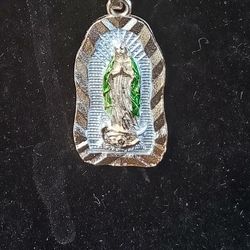 Dijes Con Cadena