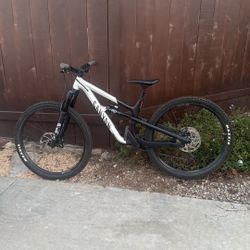 CANYON Spectral 6 Mountain Bike