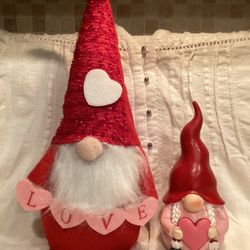 Pair Of Valentine Gnomes