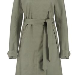 High quality Women Rain coat (XL) fits like a (L)