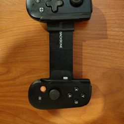 Backbone Iphone Controller