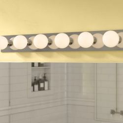 6 BULB VANITY LIGHT  for Bathroom 