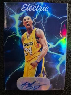 Kobe Bryant Facsimile Autographed card electric