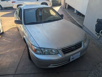 2000 Toyota Camry