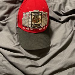 Size Medium Small. Chicago Blackhawks Stanley champions cap.