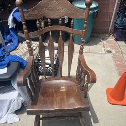 Beautiful Wood Rocking Chair 
