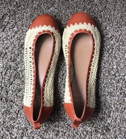 Banana Republic Woven Flats Size 6 1/2 M