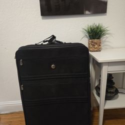 Travelers Club Large Black Suitcase With Wheels