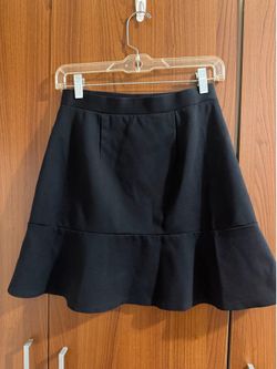 LOFT Black Circle Skater Skirt