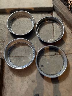 2- 19” x 3” 2- 19” x 4” 40 hole 3 piece wheel outer lips hoops rings corrosion