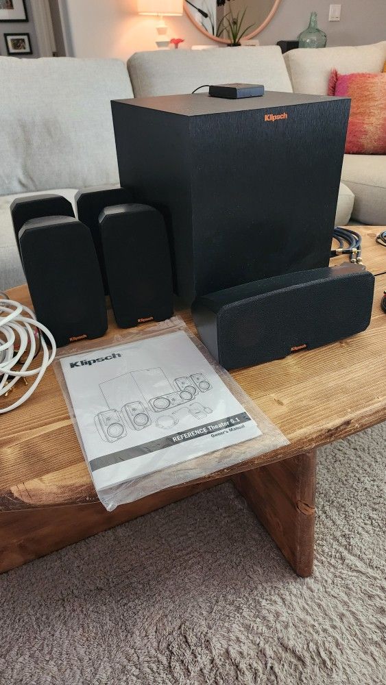 Klipsch Reference Theater Pack 5.1 Surround Sound