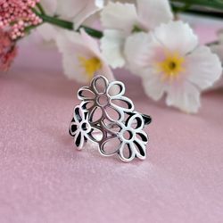 Open Flowers Sterling Silver Ring Different Sizes