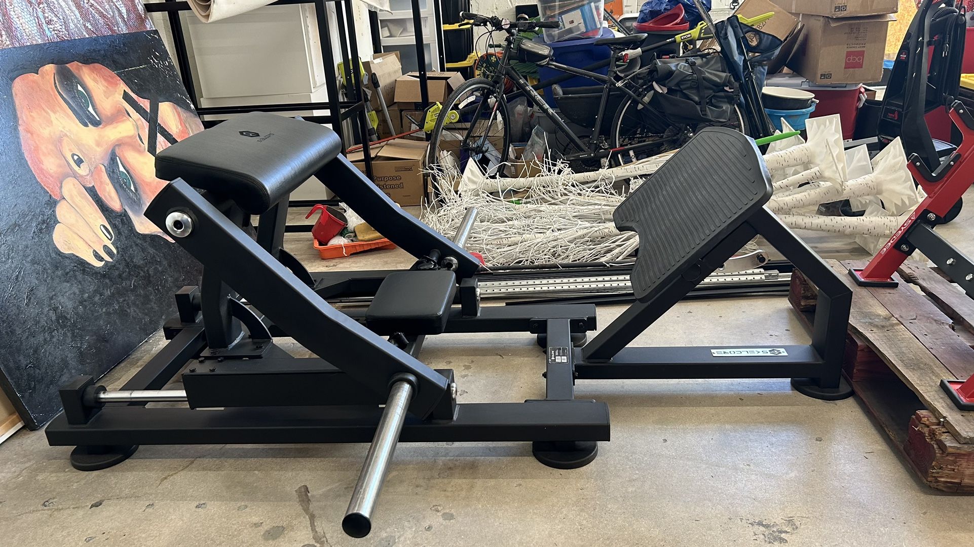 Skelcore Pro Series Glute Trainer Machine