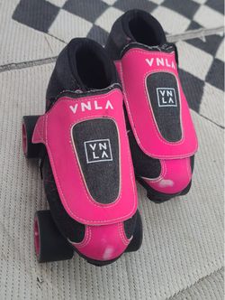 VNLA roller skates
