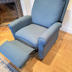 Blue fabric Recliner