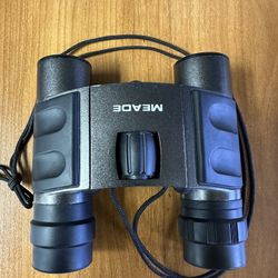 Binoculars Meade Travel 8 X 21 Binoculars
