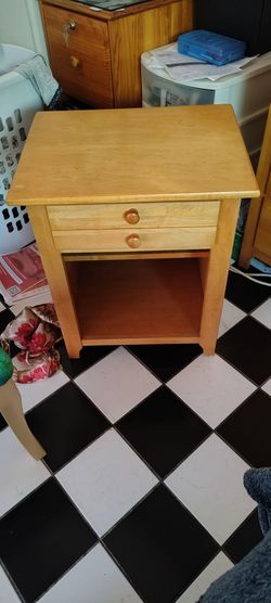 Large Dresser 6 drawers & 2 hidden drawers
