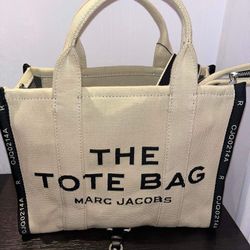 Marc Jacob’s The Tote Bag 