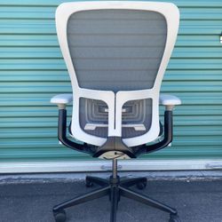Haworth Zody high mesh back fully loaded office chair With New Arm Pads