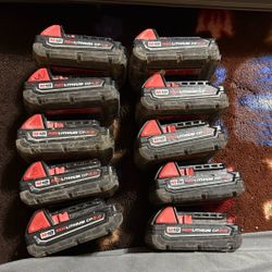 Milwaukee Batteries (10)
