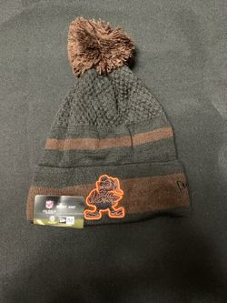 New Never Worn Cleveland Browns Brownie Elf Winter  Hat  