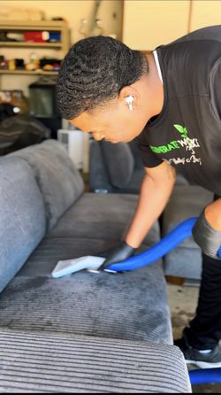 Upholstery Cleaner Pro