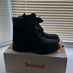 Timberland Size 8 New 