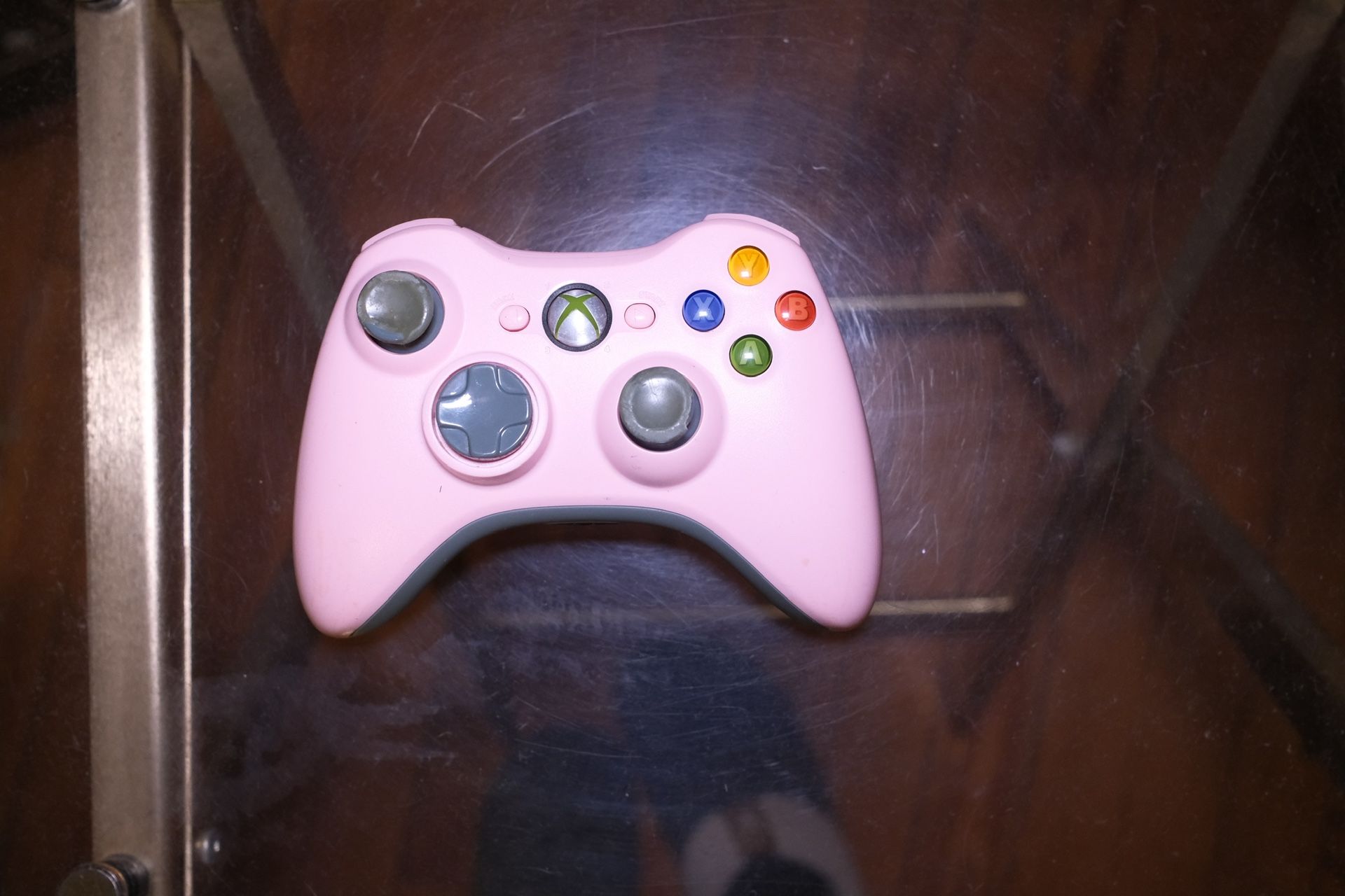 Rare Authentic Microsoft XBOX 360 Wireless Controllers OEM Pink Edition