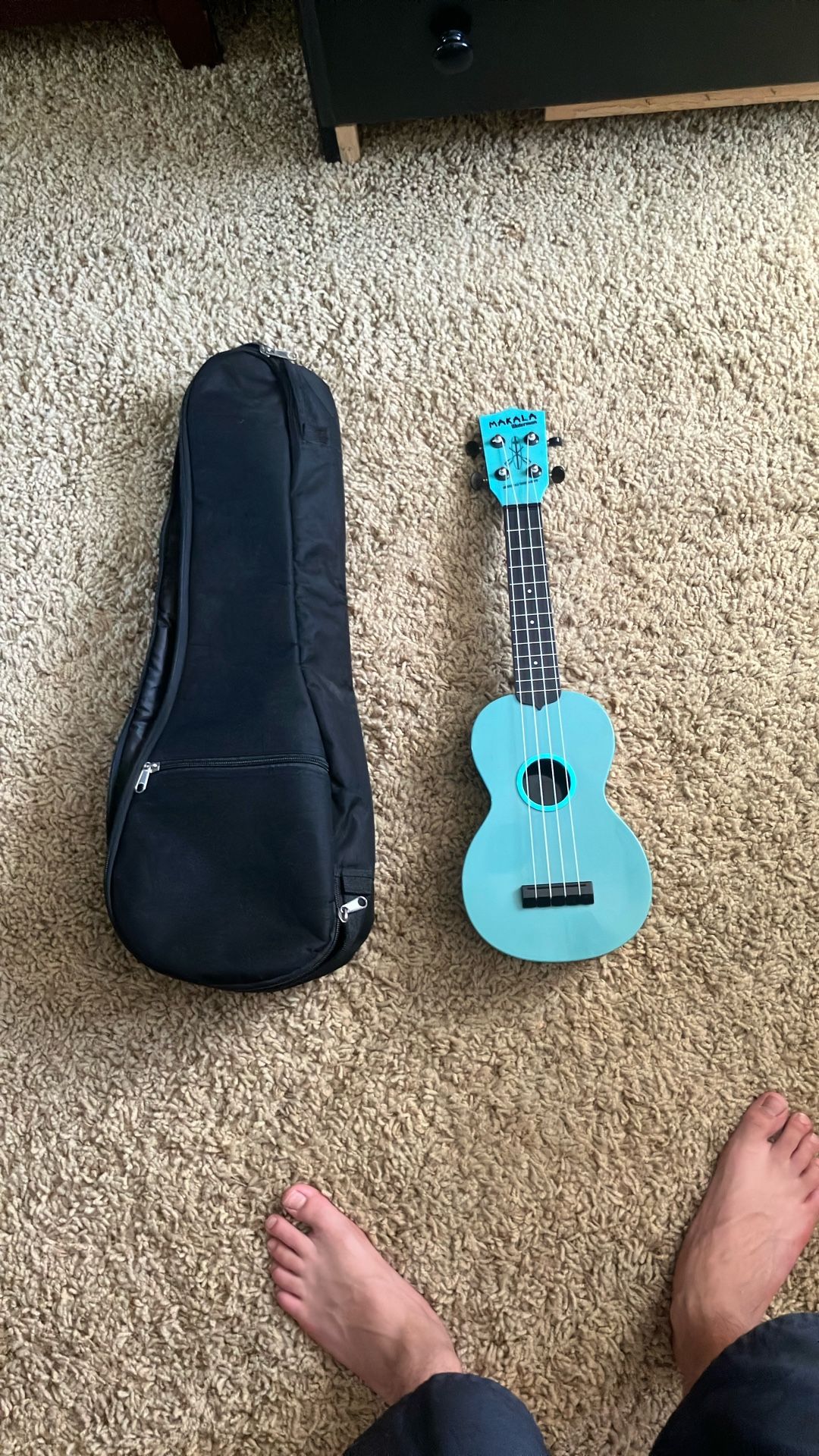 Ukulele “Turquoise”