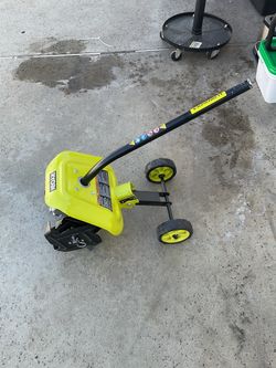 Ryobi Expand-It Edger Attachment