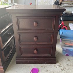 Heavy Duty Solid Wood Nightstands