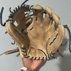 Rawlings GGELITE 11 1/2 Inch Glove