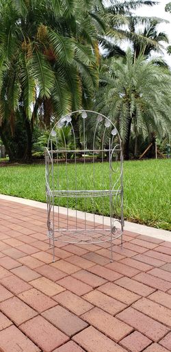 Cute Metal Decorative Plant Stand 36"H 19" W