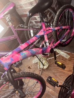 Outcast 26” Mountain Bike – Pink/Purple/Blue