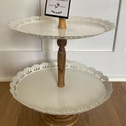New Two Tier Cake Stand