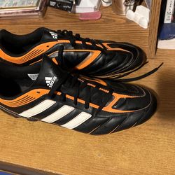 Adidas Ezeiro lli Soccer Cleats