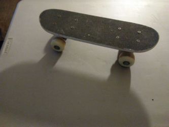 Mini skateboard