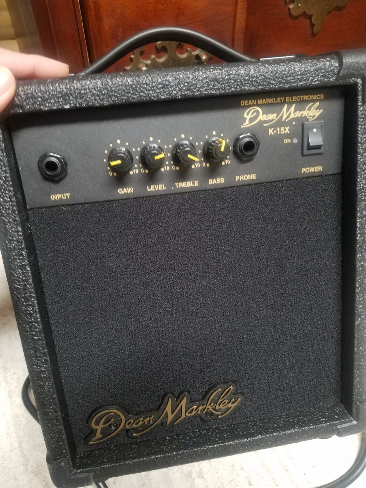 Dean Markley Guitar Amplifier