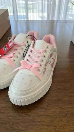 NWT Hello Kitty Sneakers – Multiple Styles & Sizes (7, 8, 9) 🎀