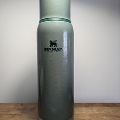 Stanley Classic Legendary Bottle 1.0 L version