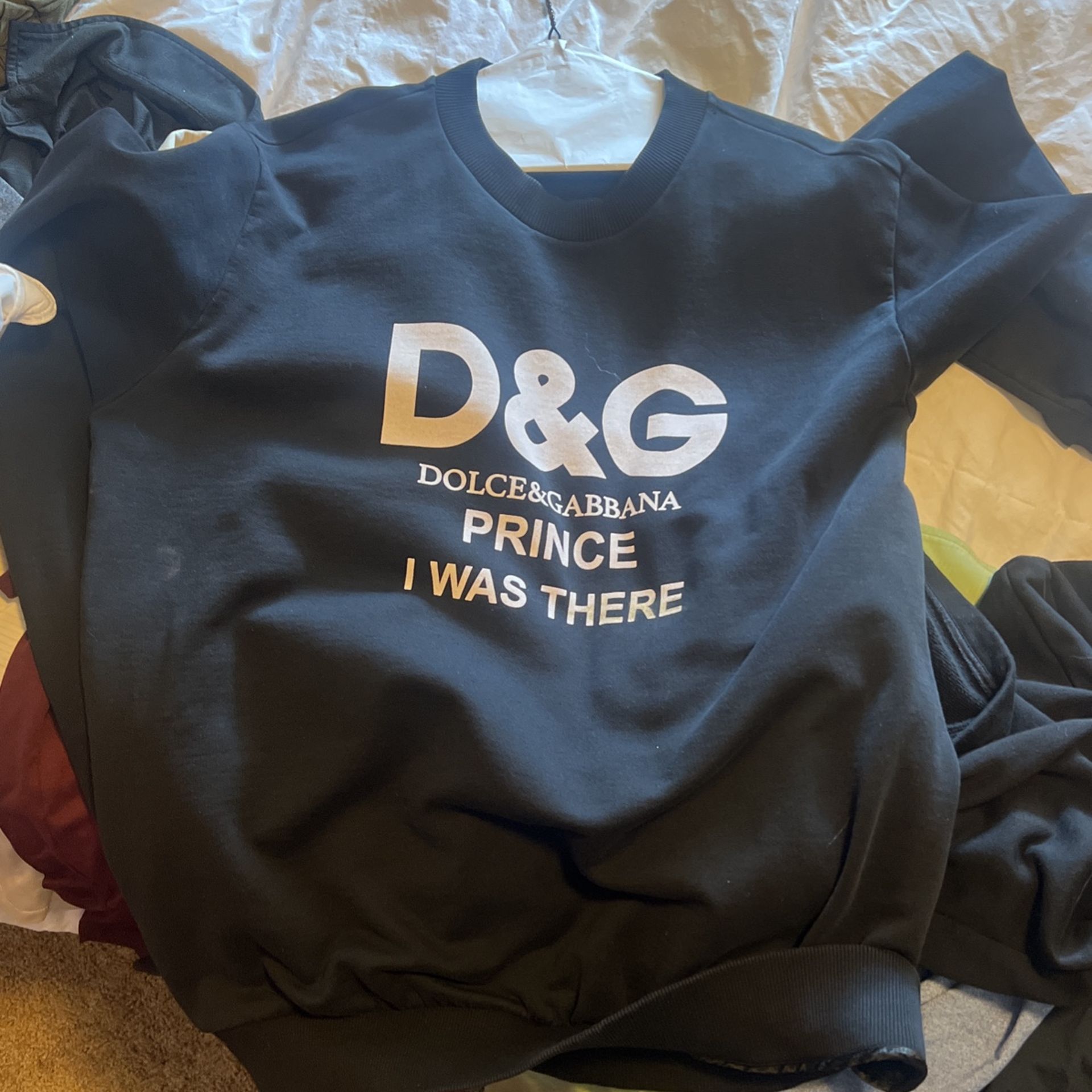 dolce and gabbana sweatshirt