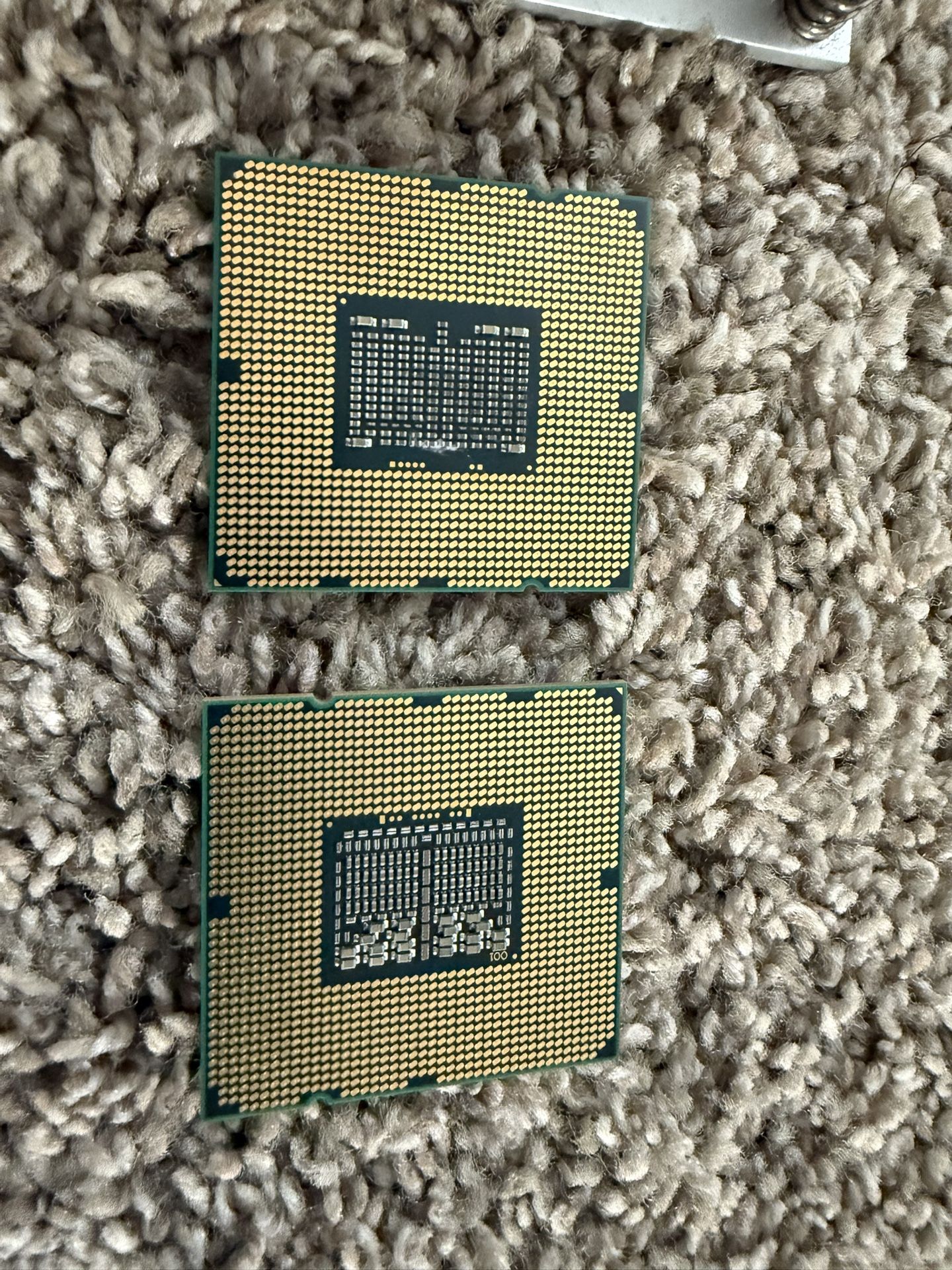2x CPU intel Xeon E5586