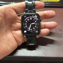 Apple Watch Series 8 (GPS)