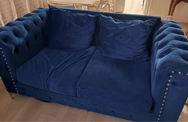 Blue navy couch $30