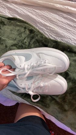 nike wemons shoes 8.5