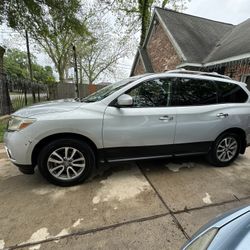 2013 Nissan Pathfinder