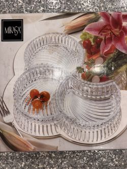 Mikasa Crystal Vision Chip And Dip 4 Part Server With Tray