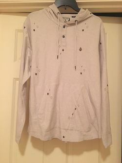 Like New size medium men’s beige sweatshirt w/hood. Smoke free home.